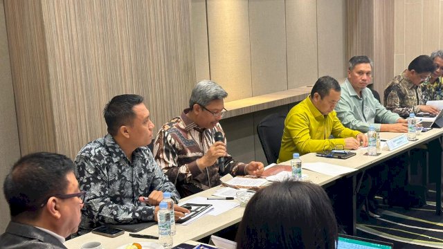 Pj Sekda Provinsi Sulawesi Selatan, Andi Muhammad Arsjad memaparkan sejumlah inovasi dan implementasi Pemerintah Provinsi Sulawesi Selatan dalam keterbukaan informasi publik.