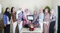 Akhir Tahun Sekretariat DPRD Makassar Raih Penghargaan BPS