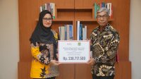 Diserahkan Indah ke PMI Pusat, Masyarakat Luwu Utara Kirim Donasi untuk Palestina