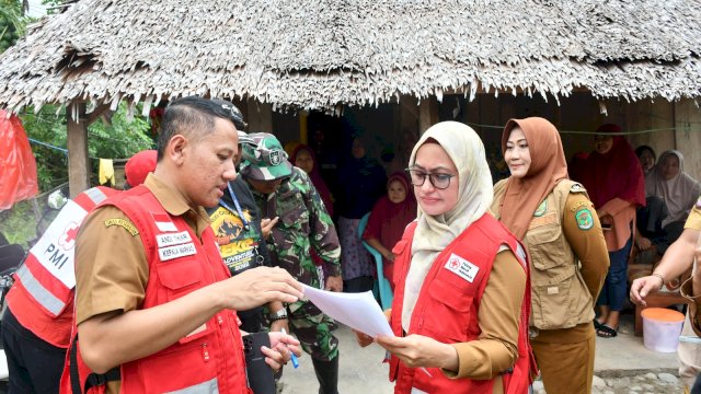 Bupati Lutra Himbau Warga Lutra Waspada Bencana
