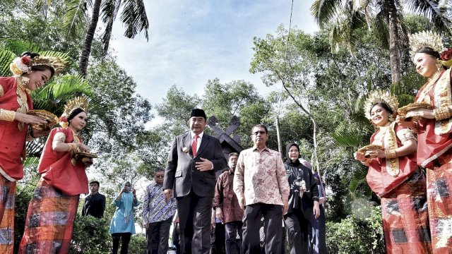Revitalisasi Benteng Somba Opu, Pj Gubernur Sulsel Ajak Wali Kota dan Bupati Jadikan Ruang Interaksi Budaya