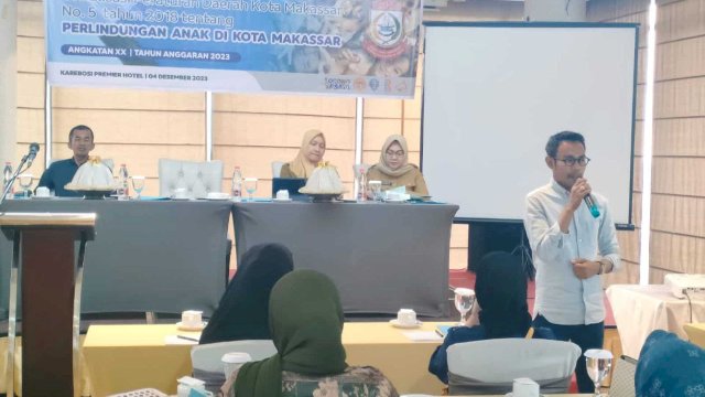 Legislator DPRD Kota Makassar Fraksi Partai Amanat Nasional (PAN), H. Saharuddin Said, SE, menggelar Sosialisasi Perda Nomor 5 Tahun 2018 tentang Perlindungan Anak di Kota Makassar, Angkatan XX Tahun Anggaran 2023, di Hotel Karebosi Premier, Senin (04/12/2023).