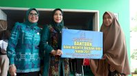 Pj Ketua TP PKK Sulsel Kunjungi Posyandu dan Tanam Cabai di Kelurahan Macanang&nbsp;