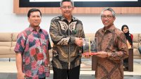 Seminar Dies Natalis ke 37 Pascasarjana Unhas, Arsjad Berharap Sulsel Lumbung Produsen Pisang Terbesar di Indonesia
