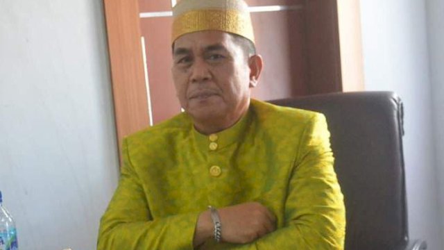 Kepala Bappelitbangda Kabupaten Luwu Utara, Drs. H. Aspar, mengungkapkan beberapa strategi untuk mempercepat penghapusan anak tidak sekolah (ATS) di Luwu Utara. Strategi penghapusan ATS tersebut diungkap Aspar saat menjadi narasumber Lokakarya Pendidikan belum lama ini di Aula La Galigo Kantor Bupati.
