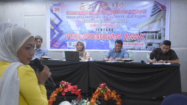 Anggota DPRD Kota Makassar, Arifin Dg Kulle menggelar Sosialisasi Penyebarluasan Peraturan Daerah (Perda) Nomor 5 Tahun 2018 tentang Perlindungan Anak, Hotel Royal Bay, Jl Sultan Hasanuddin, Sabtu (25/11/2023).