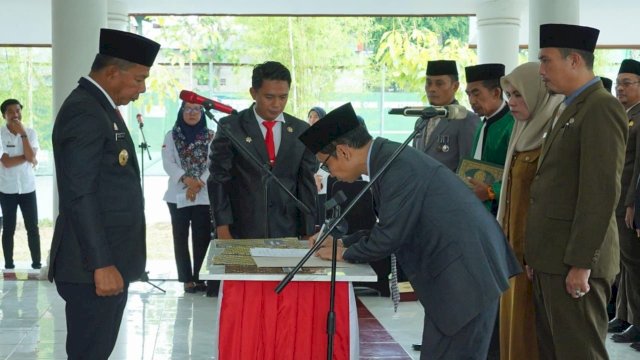 Kelembagaan Baru, Bupati Andi Utta Kukuhkan 4 Kepala OPD