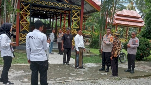 Kapolres Luwu Utara AKBP Muhammad Husni Ziarah ke Makam Datuk Pattimang