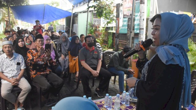 Nunung Dasniar Tolak Kenaikan Retribusi Sampah