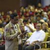 Dampingi Mahfud MD Bedah Gagasan Visi Misi di Unhas, Danny Pomanto Kenakan Kemeja Putih dan Celana Hitam