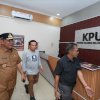 Pj Gubernur Sulsel, Bahtiar Baharuddin, Pantau Kesiapan Pemilu di Bawaslu dan KPU