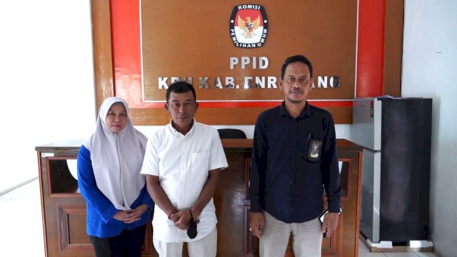 Sekretaris Dewan Perwakilan Rakyat Daerah (DPRD) Provinsi Sulawesi Selatan, Drs. M. Jabir, memimpin tim pemantauan pasca hari pemungutan suara Pemilu 2024 di Kabupaten 