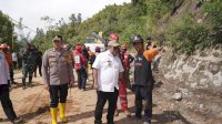 Pj. Bupati Luwu Kembali Tinjau Lokasi Bencana Tanah Longsor di Hari Ketiga Tanggap Darurat