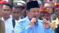 Prabowo Sampaikan Penghargaan kepada Pendukung di Acara Kampanye Akbar di Gelora Bung Karno
