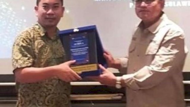 Bapenda Sulsel Raih Penghargaan BI Dalam Pelayanan Berbasis Digital