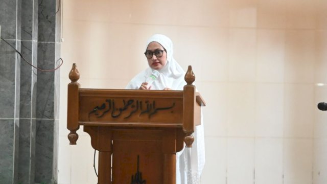 Bupati Luwu Utara Ajak Warga Galakkan Gerakan Sosial Saat Salat Tarawih