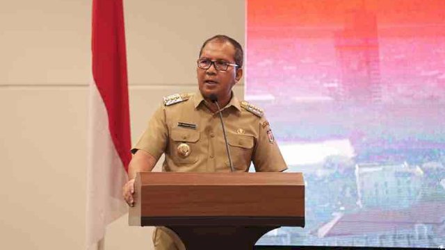 Kota Makassar kembali mengukir prestasi gemilang dengan meraih penghargaan Adipura setelah beberapa tahun absen.