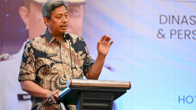 Pelaksana Harian (Plh) Sekretaris Daerah Provinsi Sulawesi Selatan, Andi Muhammad Arsjad, secara resmi membuka kegiatan Forum Perangkat Daerah yang diselenggarakan oleh Dinas Komunikasi Informatika Statistik dan Persandian (Diskominfo-SP) Provinsi Sulawesi Selatan. 