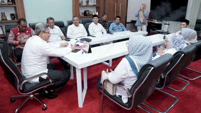 Andi Muhammad Arsjad, Plh Sekretaris Daerah Provinsi Sulawesi Selatan, memberikan dukungan penuh terhadap rencana acara Amaliyah Ramadan dan Pasar Ramadan yang akan diselenggarakan oleh Asosiasi Pengusaha Indonesia (APINDO) Sulsel.