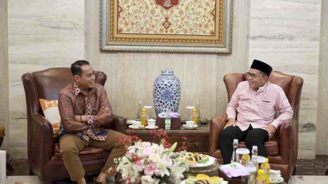 Beserta Istri, Kapolda Sulsel Hadir di Open House Walikota Makasar