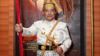 PJ Gubernur Dapat Gelar Adat Saoraja Kabupaten Bone