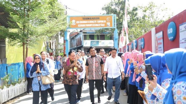 PJ Sekda Makassar Dampingi Tim Verifikator Kampung KB