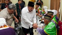 PJ Gubernur Sulsel Lepas Pemberangkatan Kloter Pertama CJH Embarkasi Makassar