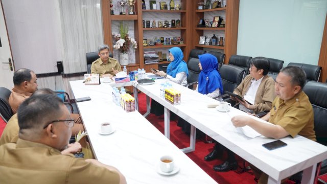Pj Sekda Sulsel dan Deputi BPJS Kesehatan Wilayah IX Bahas Peningkatan Kualitas Layanan Kesehatan