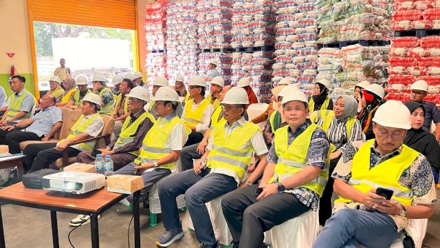Bapemperda Sulsel Kunjungi PT. Food Station Tjipinang Jaya untuk Dorong Inovasi Ketahanan Pangan