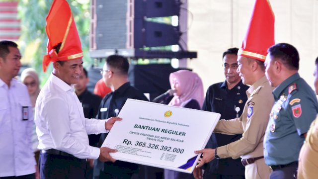 Kementan Berikan 300 Beasiswa Pengembangan SDM Sawit untuk Lulusan SMA di Sulsel