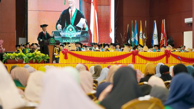 Hadiri Pengukuhan  Guru Besar, Rektor UINAM: Prof Zudan Pemimpin yang Visioner