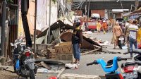 Satpol PP Panakkukang Bongkar Sejumlah Lapak Jualan di atas Drainase&nbsp;