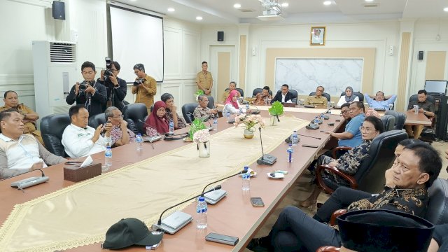 Penjabat Gubernur Sulsel Prof. Zudan Arif Bertandang ke Gedung DPRD Sulsel