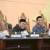 Danny Pomanto Dengarkan Pandangan Fraksi Terkait LKPJ APBD 2023 di Paripurna