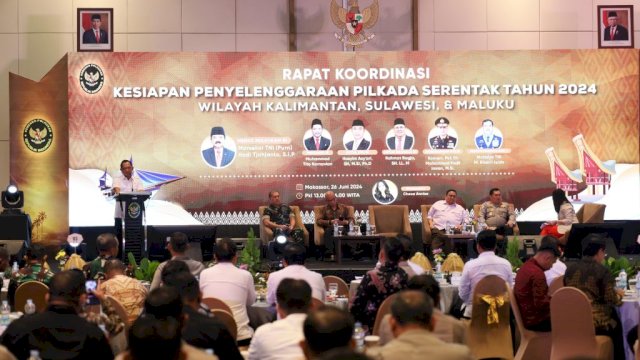 Hadiri Rakor Pilkada Bersama Danny Pomanto Komitmen Sukseskan Pilkada Serentak 2024
