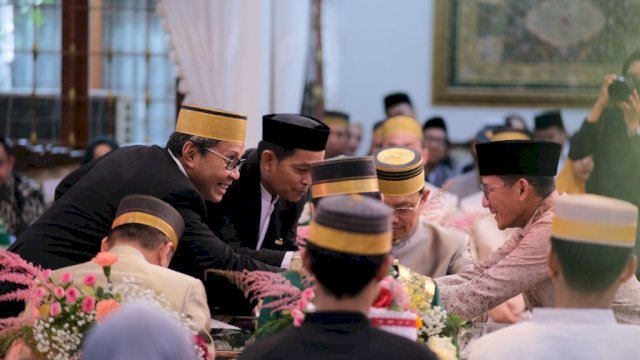 Danny Pomanto dan Sandiaga Uno Hadiri Pernikahan Anak Politisi Terkemuka