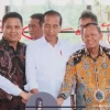 Bareng Jokowi, AIA Resmikan Bendungan Pamukkulu di  Takalar