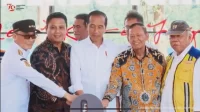 Bareng Jokowi, AIA Resmikan Bendungan Pamukkulu di  Takalar