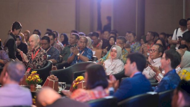 Indira Yusuf Ismail Pimpin Rapat Persiapan SMEP Tingkat Provinsi Bersama Kepala OPD