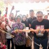 Indira Yusuf Ismail Resmikan Warung Coto Akbar Daeng, Dukung Branding “Makassar Kota Makan Enak”