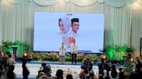 Indira-Ilham Tampil di Hadapan Emak-emak dan Generasi Z