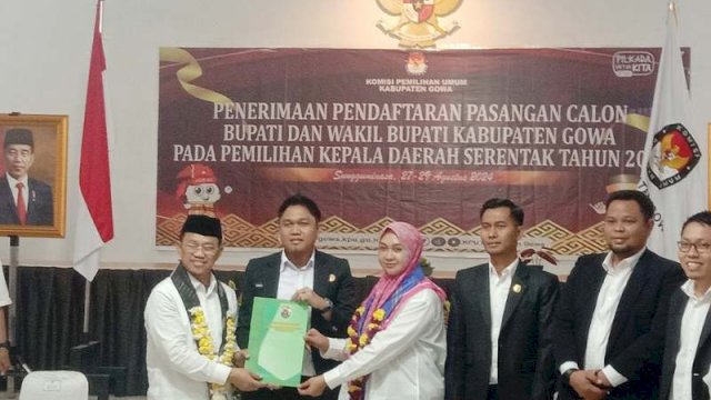 Amir Uskara dan Irmawati Haeruddin Resmi Daftar sebagai Calon di Pilkada Gowa 2024