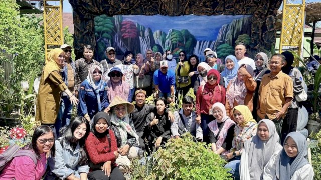 Kunjungan ke Lorong Wisata, Kementerian Kominfo Kagum dengan Pengembangan UMKM Kota Makassar