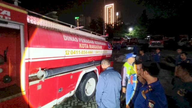 Damkarmat Makassar Ingatkan Pentingnya Prioritas Jalan untuk Keselamatan Pengendara