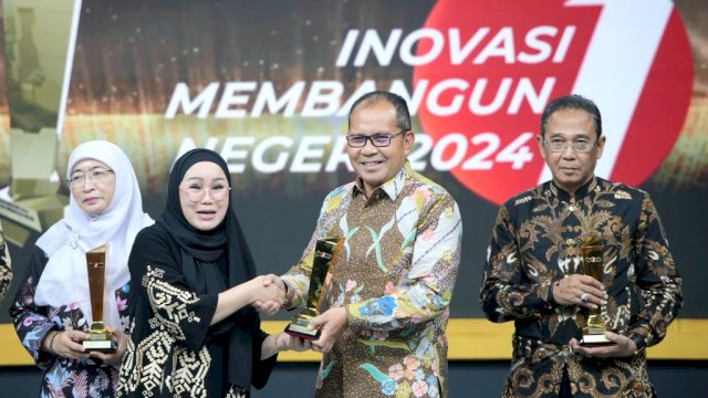 Dalam Dua Pekan, Danny Pomanto Borong Tiga Penghargaan Media Nasional