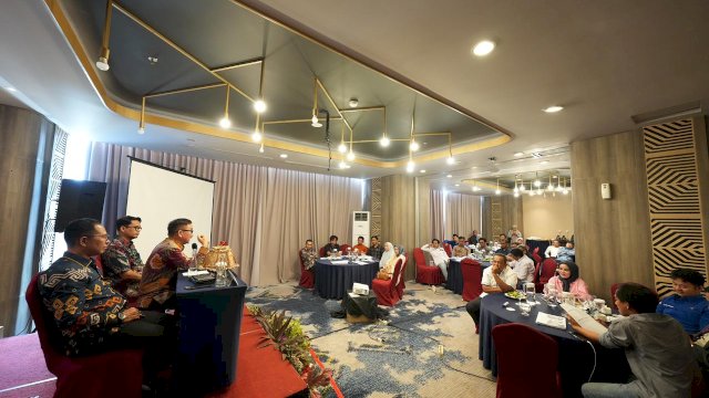 Jufri Rahman Beri Bimbingan Teknis kepada Anggota DPRD Enrekang 2024-2029