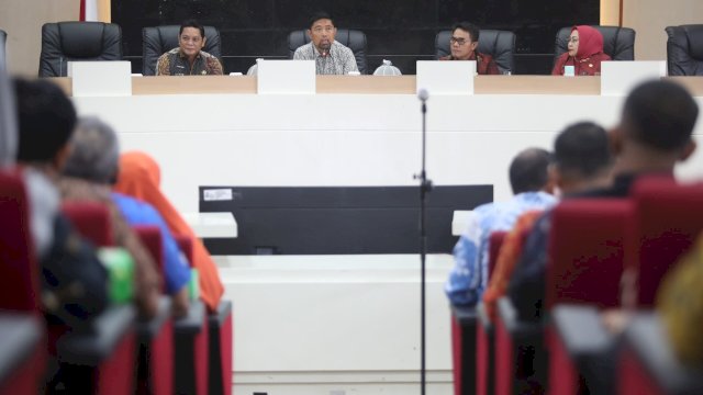 Pjs Wali Kota Makassar Tekankan Pentingnya Koordinasi dan Publikasi dalam Rakor Pemkot