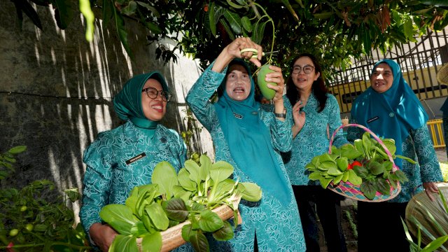 Ninuk Zudan Resmikan Kebun Aku Hatinya PKK, Dorong Keberlanjutan Program di Seluruh Sulsel