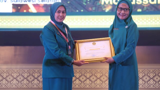 TP PKK Makassar Raih Beragam Penghargaan di HKG PKK Sulsel 2024