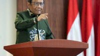 Mahfud MD Apresiasi Ketegasan  Amran Sulaiman Berantas KKN  Kementan